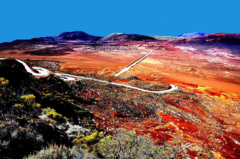 LE VOLCAN OU LA FUSION DES IMAGES (2014)