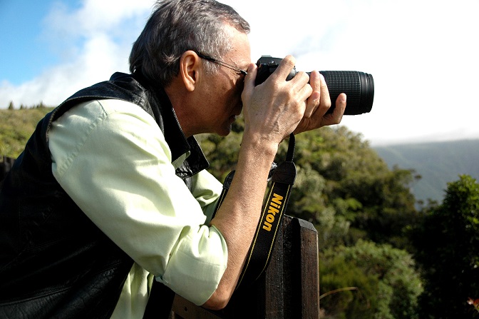 A PROPOS DE JEAN-FRANÇOIS SAMLONG...
